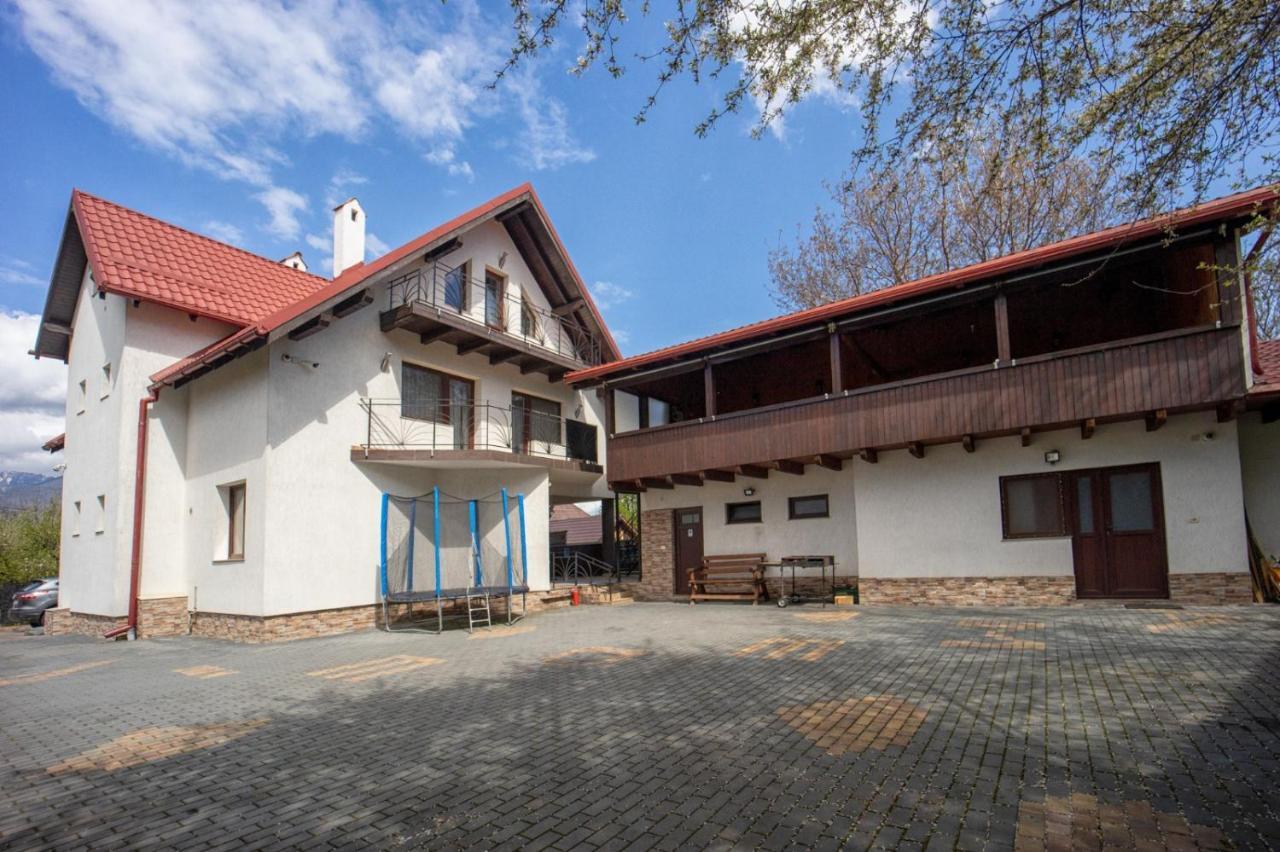 Amedeia Hotel Бран Екстериор снимка